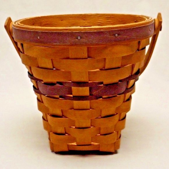 Longaberger 1994 May Series Lilac Basket with Liner Just a Great Find! - Picture 9 of 12